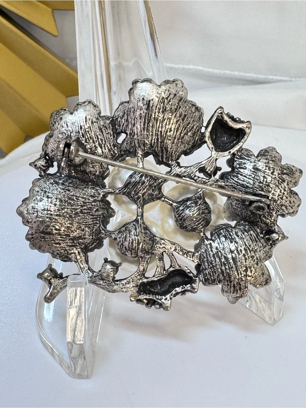 Floral Pearl Cluster Brooch - antique Silvertone